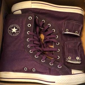 Chuck Taylors mid top purple Barely worn